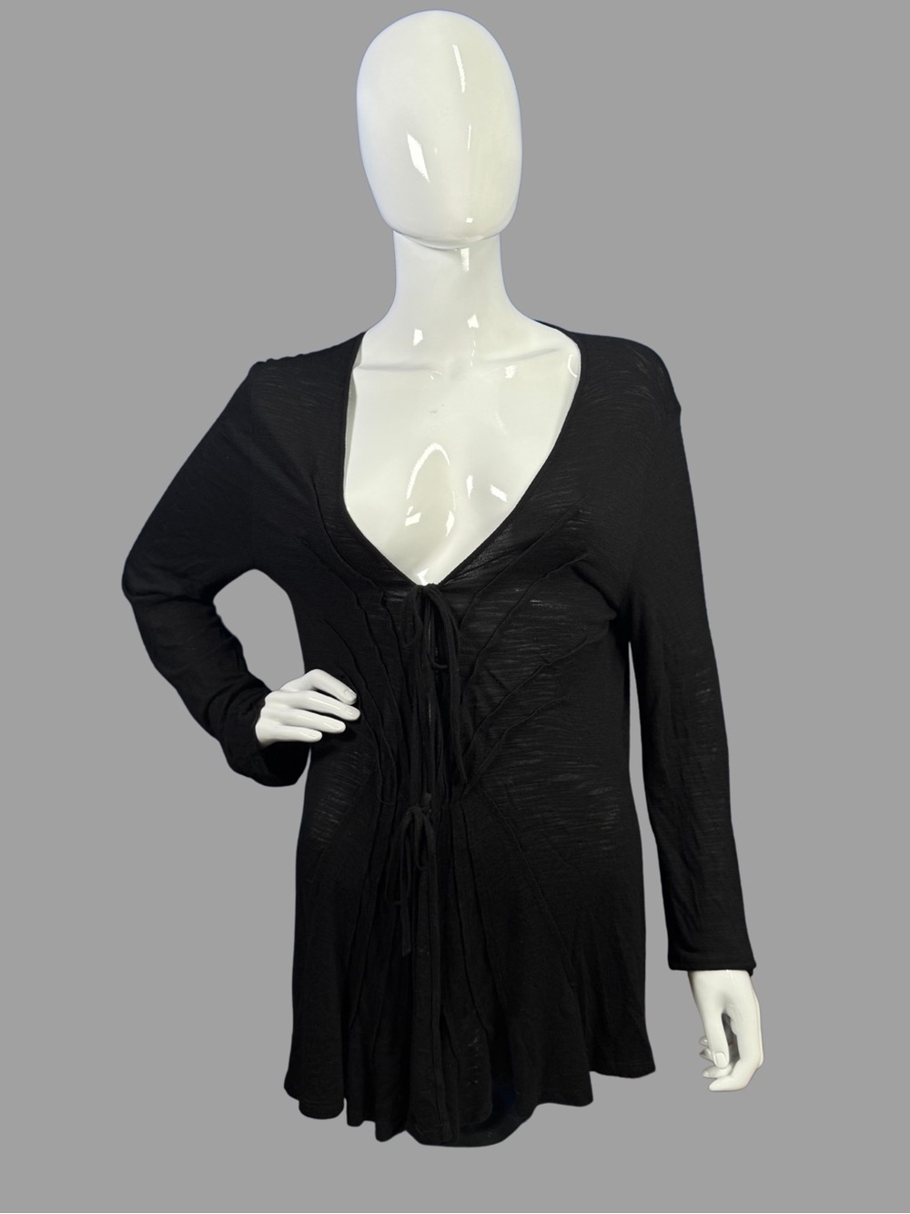 Cable & Gauge Women’s Black Tie-Front Tunic